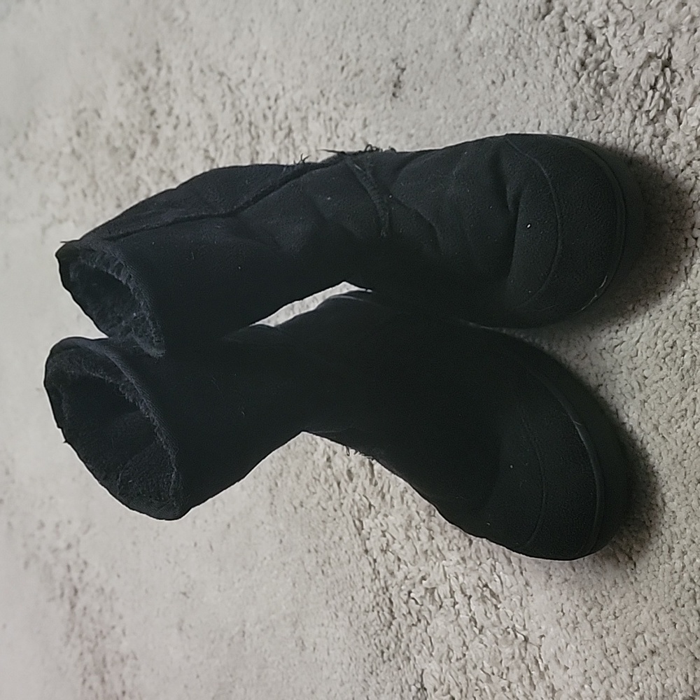 Fuzzy boots